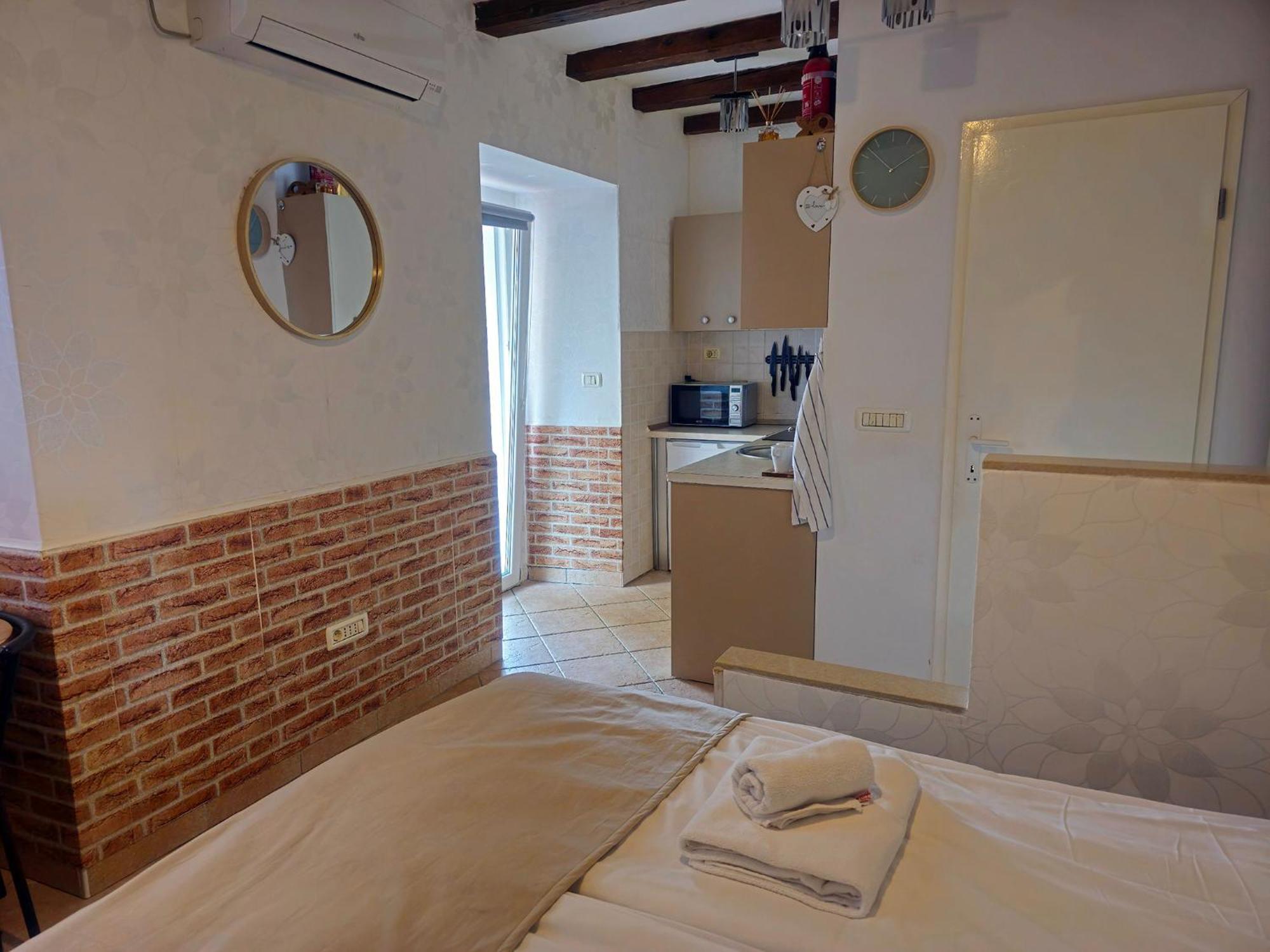 Apartment Ela ピラン エクステリア 写真